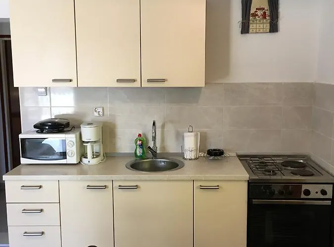 Kursan Seget Vranjica