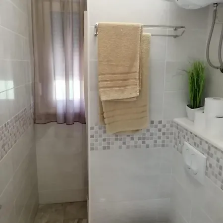 Apartment Kursan Seget Vranjica