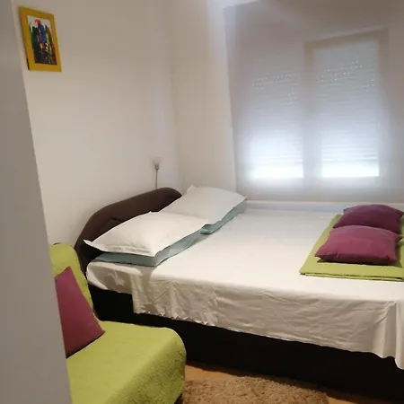 Kursan Apartment Seget Vranjica