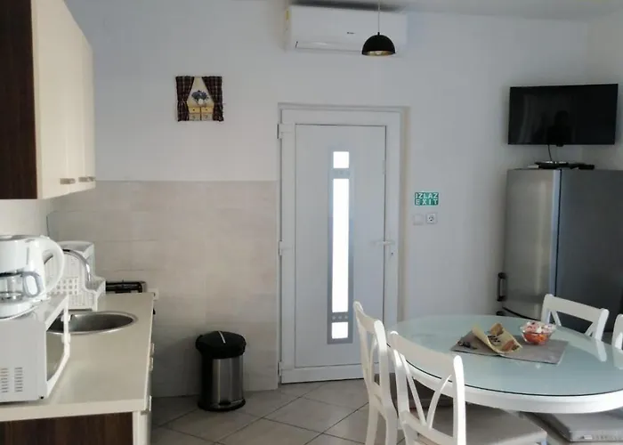 Kursan Seget Vranjica